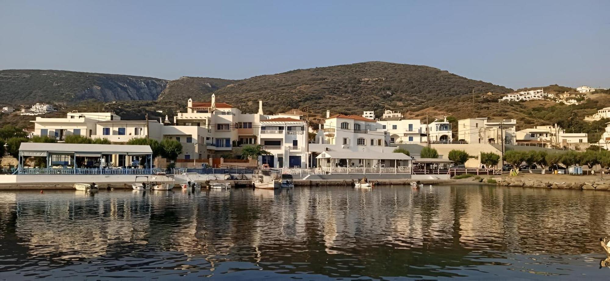 Sea Urchin Apartments 2Nd Floor Agia Pelagia  Exterior photo